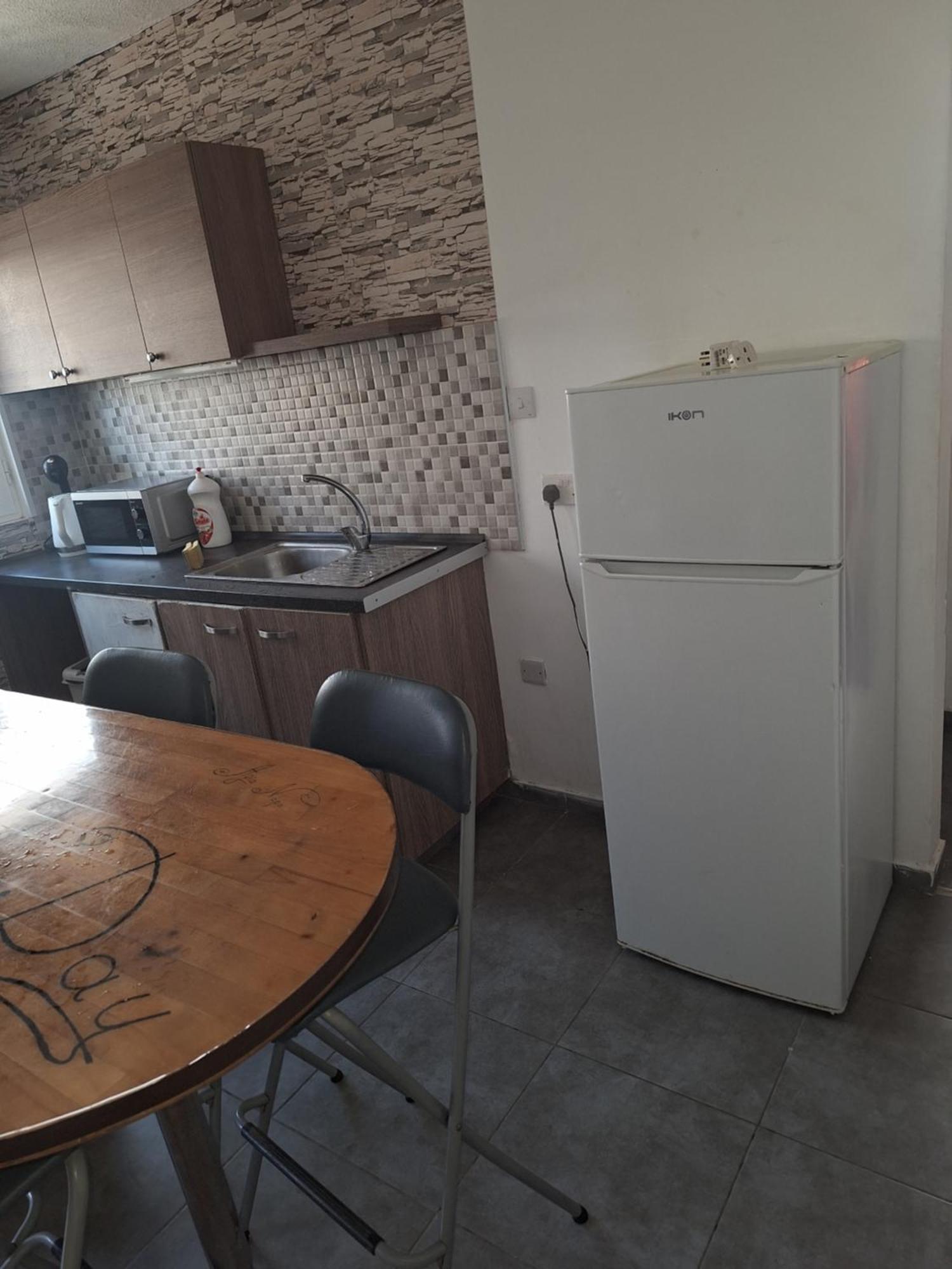 Apartment Spacious 1 Bedroom In Center Of