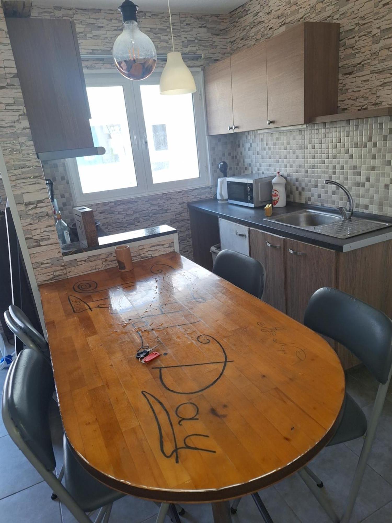 Spacious 1 Bedroom In Center Of